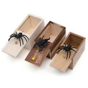 Prank Scare Box with Fake Insects - Free Shipping